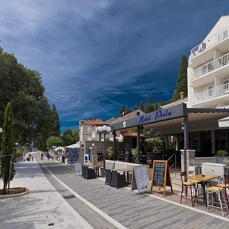 Perla Hotel 3*