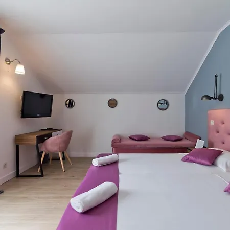 Hotel Perla 3*