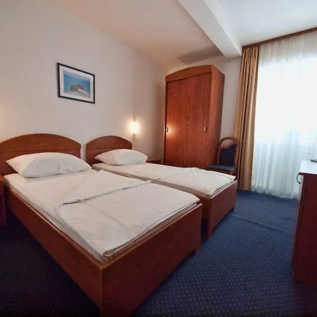 Szálloda Perla 3*