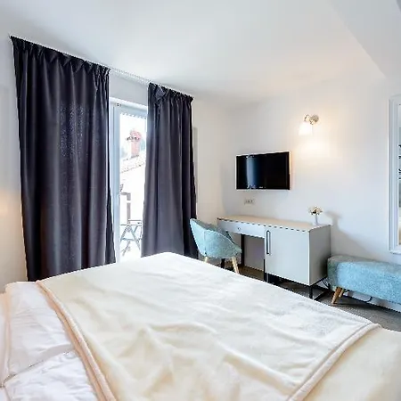 Perla Hotel